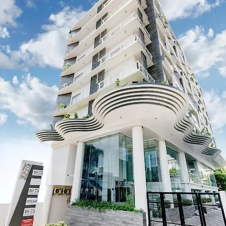 1075 Dormitel Hotel